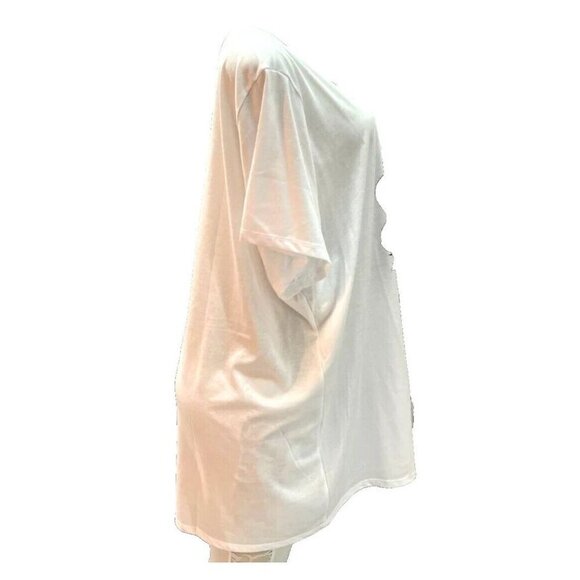 Torrid +5 White Crew Neck Horseshoe Make Your Own Luck Graphic Short Sleeve Tee - Picture 3 of 7